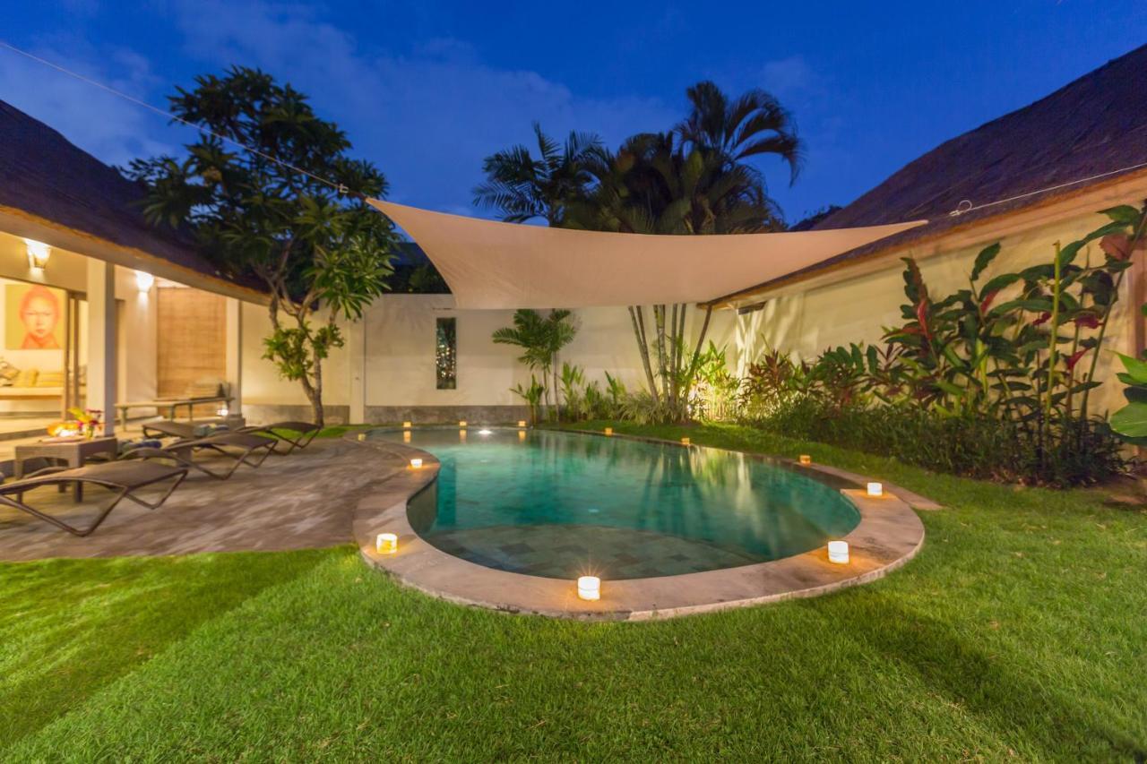 Villa Damai Taman 세미냑 외부 사진